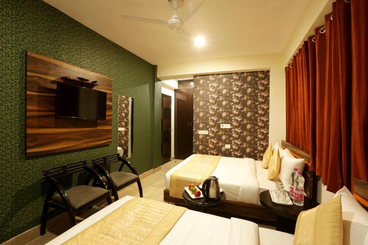 Hotel Classic Plaza At Delhi Airport New Delhi Ngoại thất bức ảnh